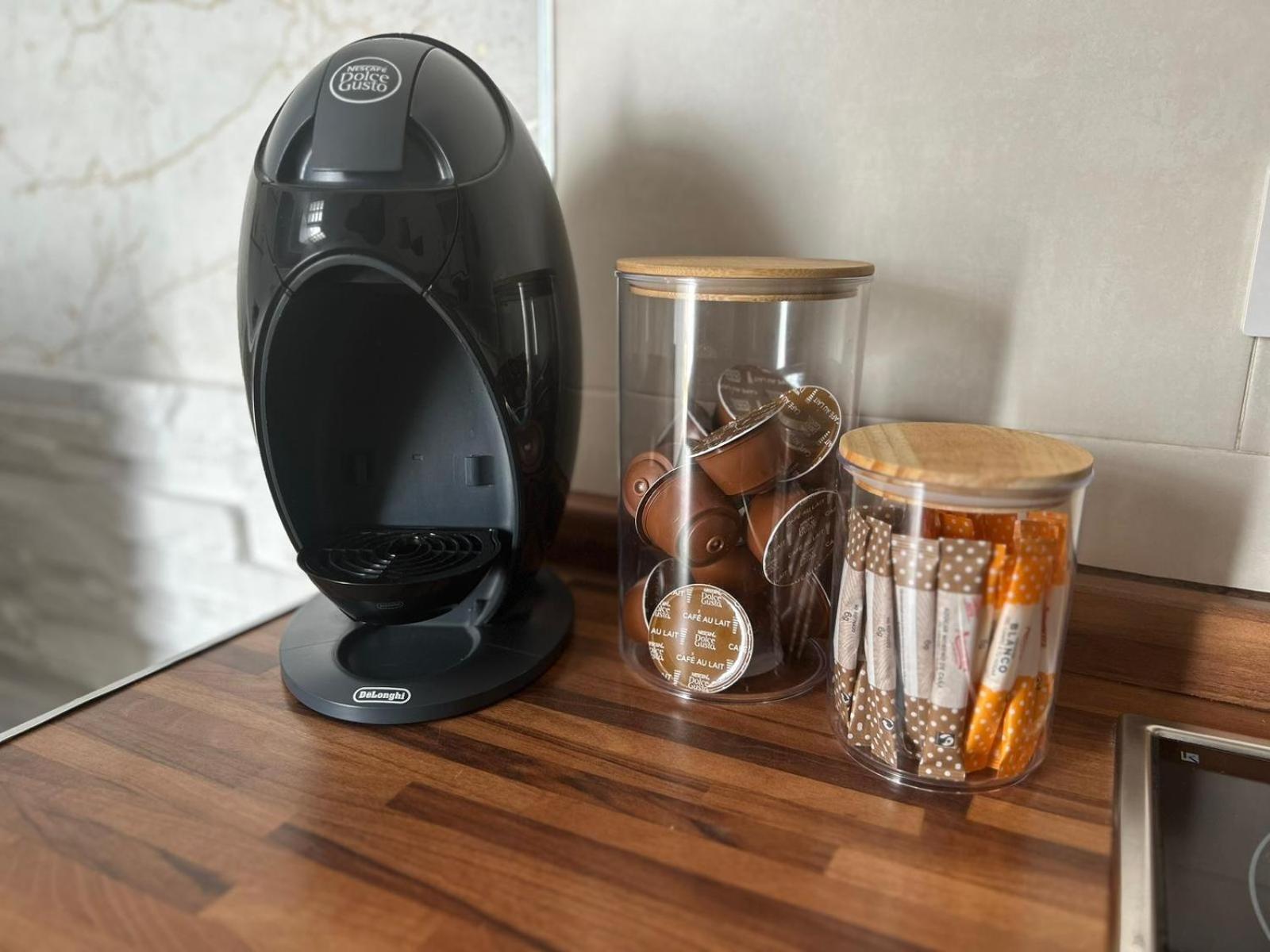 Geminis Apartment Rota Bagian luar foto